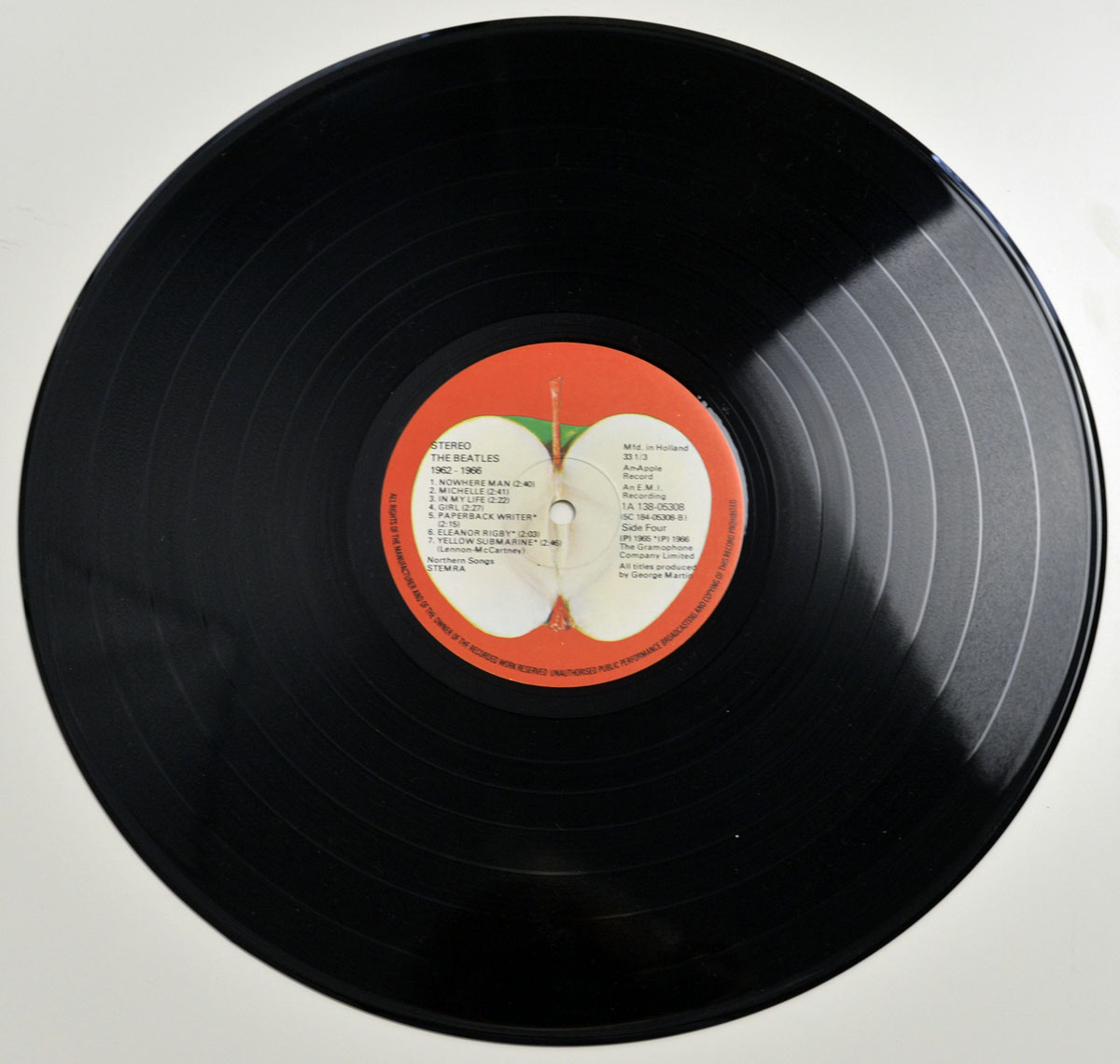 High Resolution Photo BEATLES 1962-1966 2LP 